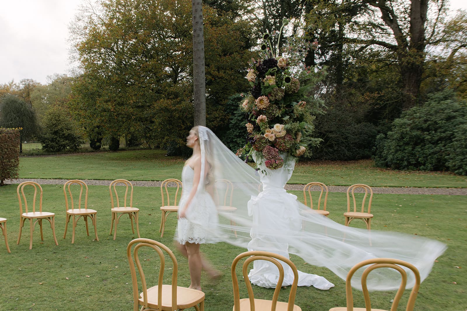 Luxury editorial wedding photography by UK wedding photographer Becky Tranter